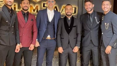 مصمم الأزياء إسلام سعد يكشف تفاصيل إطلالة “