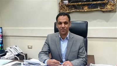 رئيس جهاز مدينة بدر: بيع 17 محلاً تجاريًا وصيدليتين بالمزاد العلني