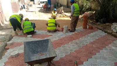 محافظ أسيوط: شوارع حي غرب تتزين ببلاط الإنترلوك ضمن خطة المحافظة الشاملة للتطوير والتجميل