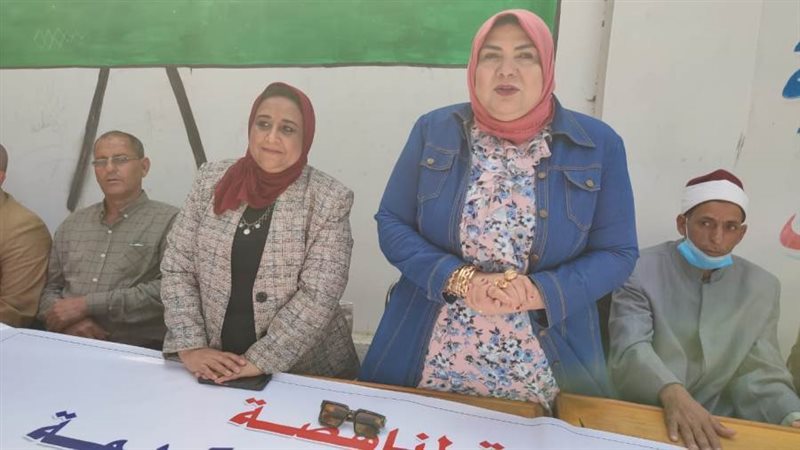 حقها تعيش طفولتها