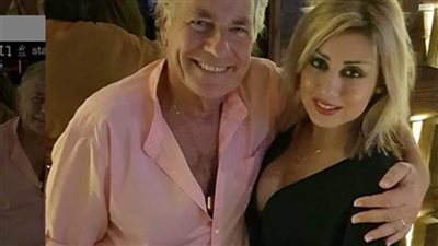 طليقة مصطفى فهمي: أوقف خط هاتفي في مصر دون علمي