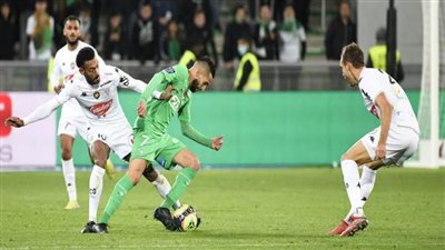 ميتز وسانت ايتيان يتعادلان 1-1 بالدوري الفرنسي لكرة القدم