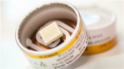 التلقيح باللصيقات...طريقة جديدة للتطعيم مرشحة لإحداث ثورة بالحرب على فيروس كورونا