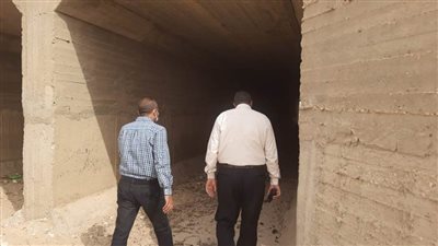 محافظ أسيوط يكلف قيادات المحافظة ورؤساء المراكز بالمرور على مخرات السيول