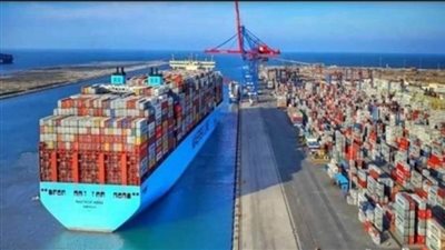 تداول 34 سفينة للحاويات والبضائع العامة بميناء دمياط