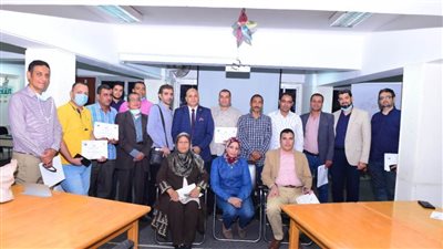 جامعة سوهاج تختتم برنامجها التدريبي عن مهارات الاتصال في أنماط التعليم