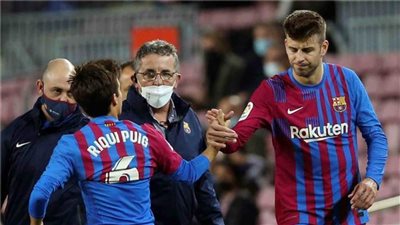 في بيان رسمي.. برشلونة يوضح تفاصيل إصابة بيكيه