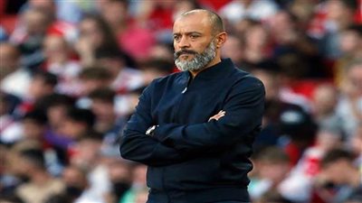 عاجل.. توتنهام يعلن إقالة مدربه البرتغالي 