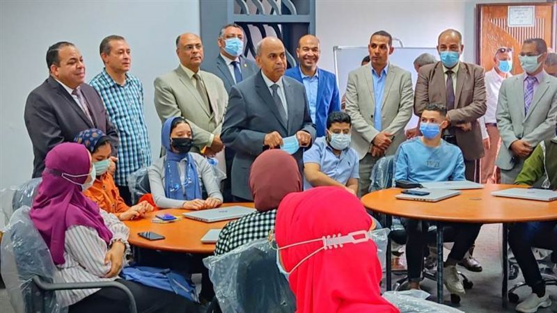 رئيس جامعة المنيا