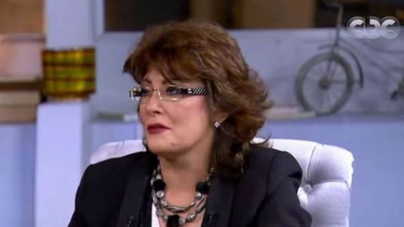 الفنانة سماح أنور