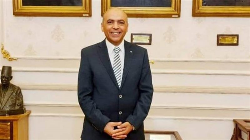 الدكتور جمال أبو