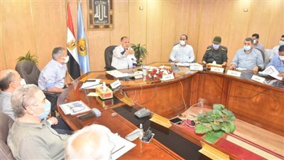 محافظ أسيوط: البداري أفضل مركز على مستوى المحافظة في إنجاز ملف التقنين