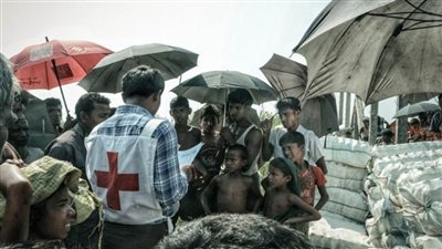 دبلوماسي أمريكي سابق ومفاوض رهائن في 