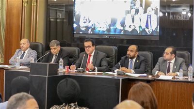 عبدالغفار: التكامل بين مستشفيات الصحة والتعليم العالي يعظم الاستفادة من الخدمات الطبية