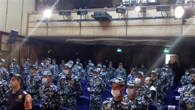 العرض المسرحي 