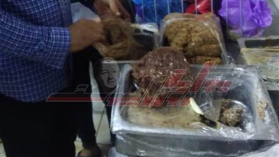 ضبط طن مواد غذائية ولحوم غير صالحة للاستهلاك الآدمي بـ”المنوفية“   