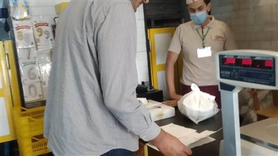  محافظ الإسكندرية يوجه إدارة المصايف بتكثيف الحملات الرقابية على الكافيهات والمطاعم