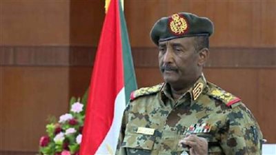السودان: البرهان يُصدر قرارًا بإطلاق سراح 4 وزراء سابقين
