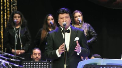  محمد الحلو يهدي جمهوره 