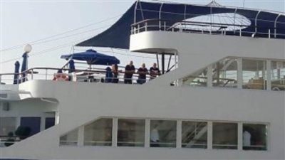    32 سائحًا روسيًا يصلون بورسعيد على متن يخت قادم من لبنان