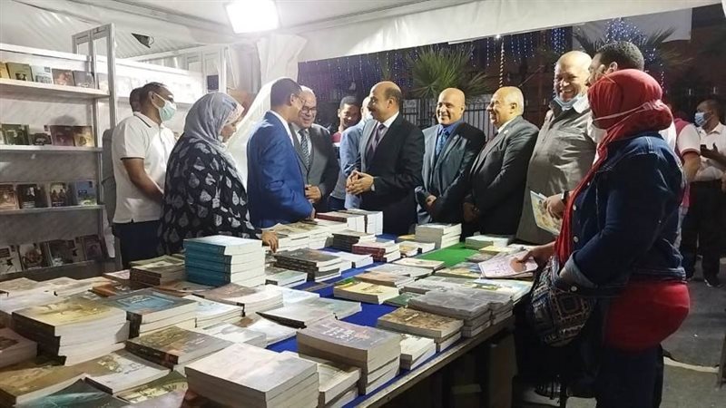 جانب من المعرض