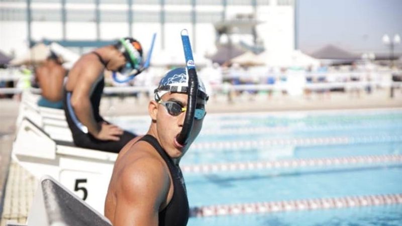 سباحة الزعانف