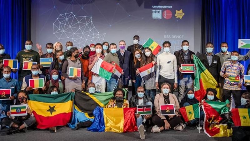 الشباب المشاركين