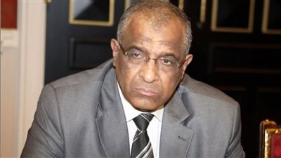 عبد العزيز غنيم يحتفظ برئاسة اتحاد الملاكمة