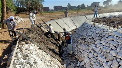 محافظ أسيوط يؤكد استمرار أعمال تبطين 63 ترعة