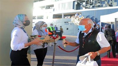 موانئ دبي بالسخنة تستقبل أول سفينة سياحية منذ تفشي كورونا