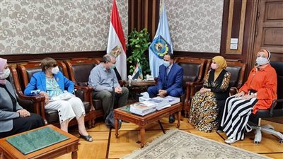 بروفسير ماكس والذكاء الاصطناعي في جامعة دمنهور