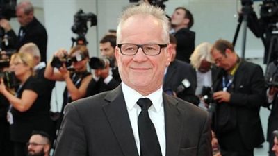 مهرجان القاهرة السينمائي يكرم المخرج الفرنسي تيري فريمو