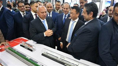 كامل الوزير: معرض النقل الذكي يسلط الضوء على إنجازات الدولة