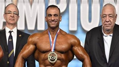 «زكريا» يخطف ذهبية بطولة العالم لكمال الأجسام بإسبانيا