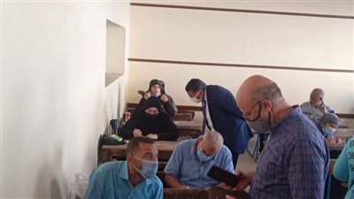 بدء امتحانات دورة أكتوبر 2021 لمحو الأمية وتعليم الكبار.. (صور)
