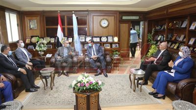 محافظا كفر الشيخ والبحيرة يتبادلان الرؤى حول عدد من المشروعات الخدمية