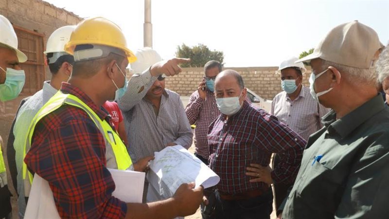 رئيس مياه أسيوط يتابع
