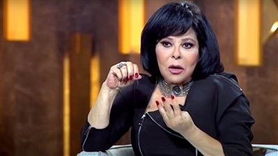 إسعاد يونس تكشف سر تعاون الفنانين في هاشتاج 