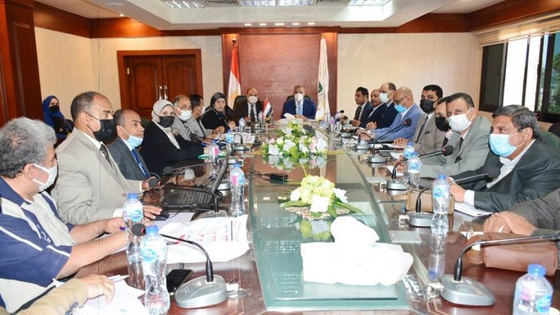 الفقى يترأس الإجتماع