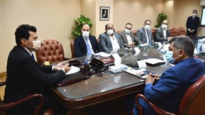 وزير الشباب يبحث التعاون مع مركز المعلومات ودعم اتخاذ القرار تجاه التحول الرقمي