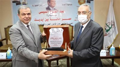 وزير القوى العاملة يكرّم 67 عاملًا في ختام مبادرة 