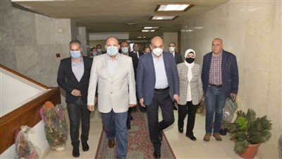  رئيس هيئة التنمية الصناعية  يتفقد بعض المناطق الصناعية بأسيوط