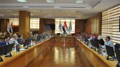 جامعة كفر الشيخ تعقد الاجتماع الشهري لعمداء الكليات