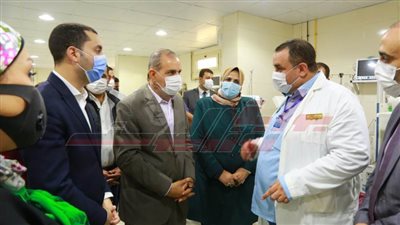 محافظ كفر الشيخ يفتتح قسم الحضانة والعناية المركزة بمستشفى فوه