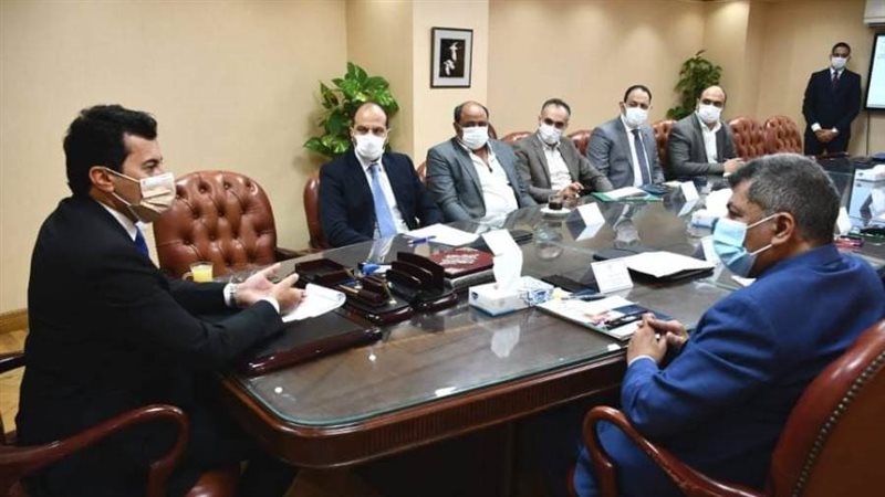 الدكتور أشرف صبحي