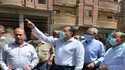 رئيس الوزراء يبدأ جولة تفقدية لعدد من المشروعات بمحافظة الوادي الجديد