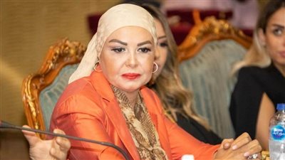 برلمانية تطالب باستدعاء 