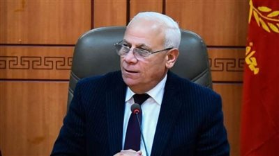 محافظ بورسعيد يشكر مدير الأمن ويشيد بجهود حملات إزالة التعديات