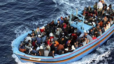 القوات البحرية التونسية تحبط عملية هجرة غير شرعية قبالة مدينة 