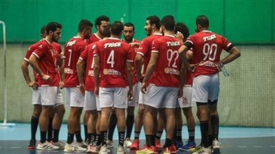 الأهلي يتخطى عقبة طلائع الجيش بدوري محترفي اليد